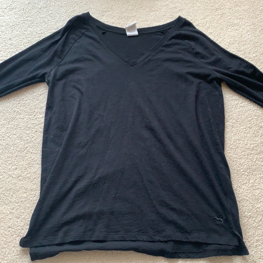 Black classic long-sleeve shirt